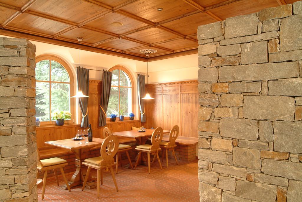 Hotel Vermoi Ласес Екстериор снимка